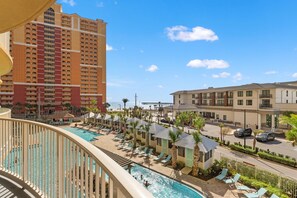 Property grounds - Calypso 3 by Pier Park! Third floor-No Elevators! 1 BR/ Bunks/ 2 Baths. (Panama City Beach)