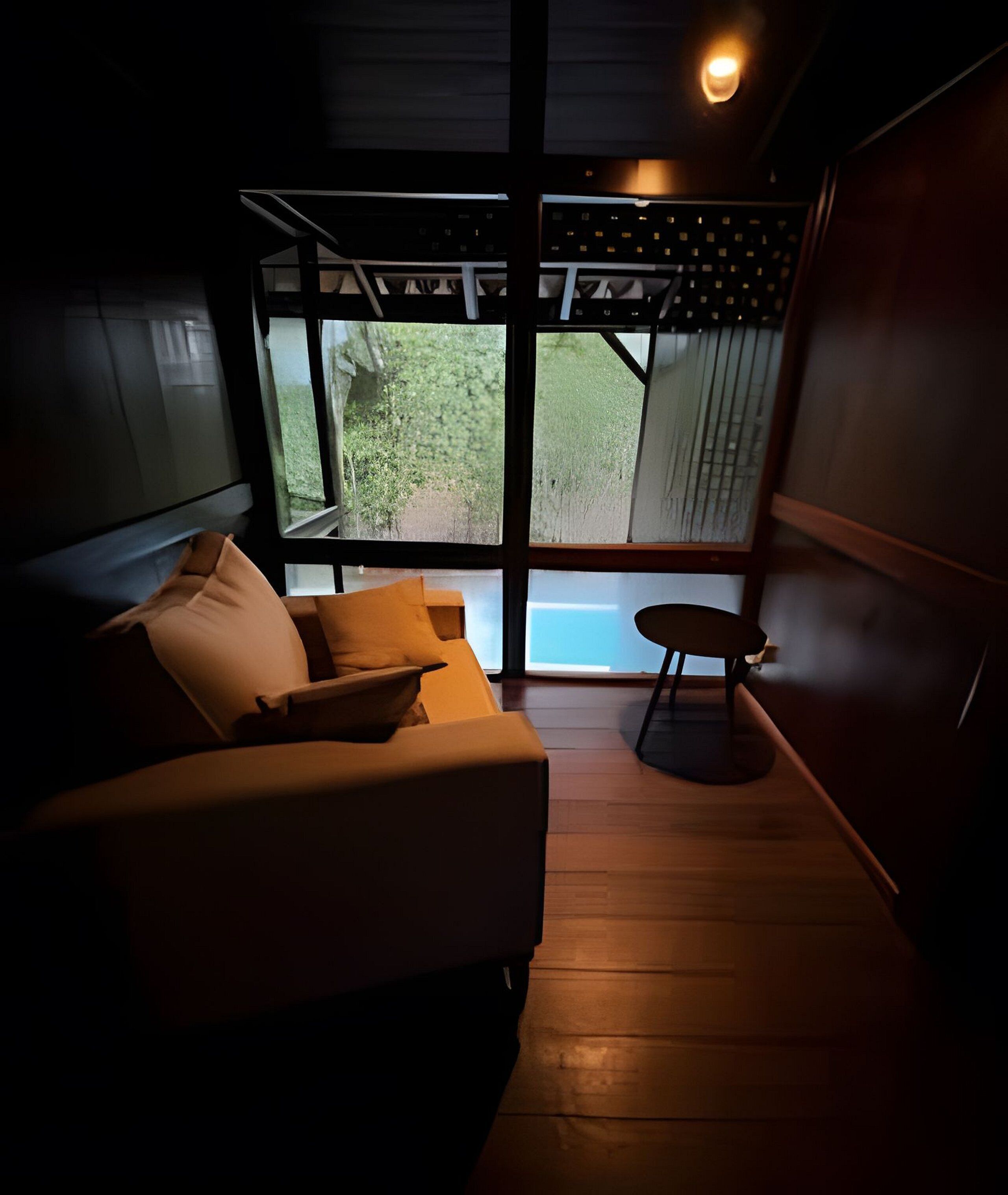 Premium Chalet | Ruang tamu | 55 inci sebuah televisyen pintar dengan digital 