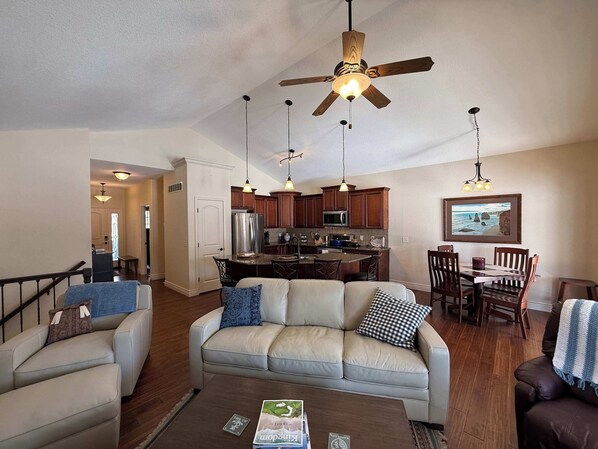 Villa, Multiple Beds, Patio, Golf View (TeeTime Blue) | Living area - Teetime Blue Stay on the Fairway (Camdenton)