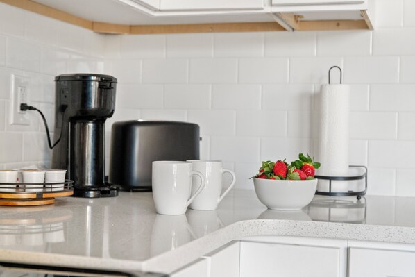 Unclassified image, 1 of 39, button - Spacious 2BR/2BA Beach Suite w/ Full Kitchen – Sleeps 8 (Myrtle Beach)