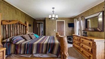 3 chambres, fer et planche à repasser, Wi-Fi gratuit, draps fournis