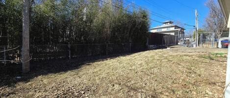 Enceinte de lâhĂ©bergement