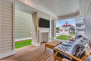 Terrace/patio - BRAND NEW GOLDCOAST SINGLE (Ocean City)