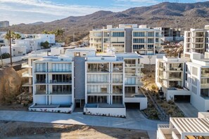 Exterior - Playa del Desierto - Stylish 2BR Cabo Escape (Cabo San Lucas)