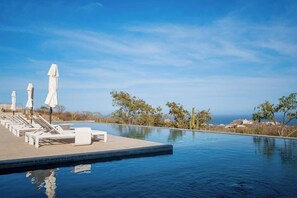 Pool - Playa del Desierto - Stylish 2BR Cabo Escape (Cabo San Lucas)