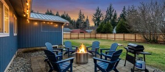 𓇻 NEW! Olympic Park Retreat - HUGE Yard, Starlink, Game Room, Firepit, Near Hoh