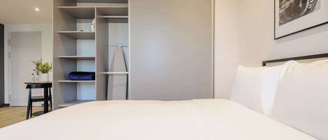 1 bedroom, iron/ironing board, WiFi, bed sheets