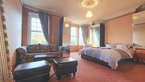 Unclassified image, 5 of 21, button - Lovely, large, quaint Victorian home - your perfect base to explore Belfast & NI (Belfast)