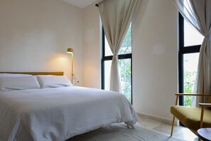 2 bedrooms, desk, WiFi, bed sheets - K’AN Yellow Stay| 2BR in Aldea Zama with Rooftop (Tulum)