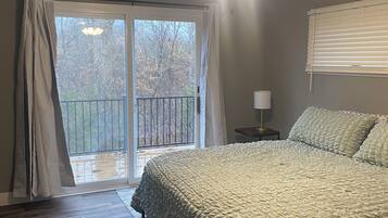 4 chambres, fer et planche à repasser, Wi-Fi gratuit, draps fournis