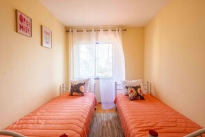 3 Schlafzimmer, Bügeleisen/Bügelbrett, Internetzugang, Bettwäsche