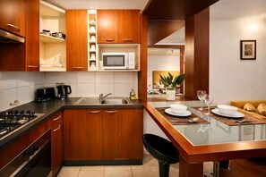 Private kitchen - Departamento Bellas Artes con estacionamiento (Santiago)