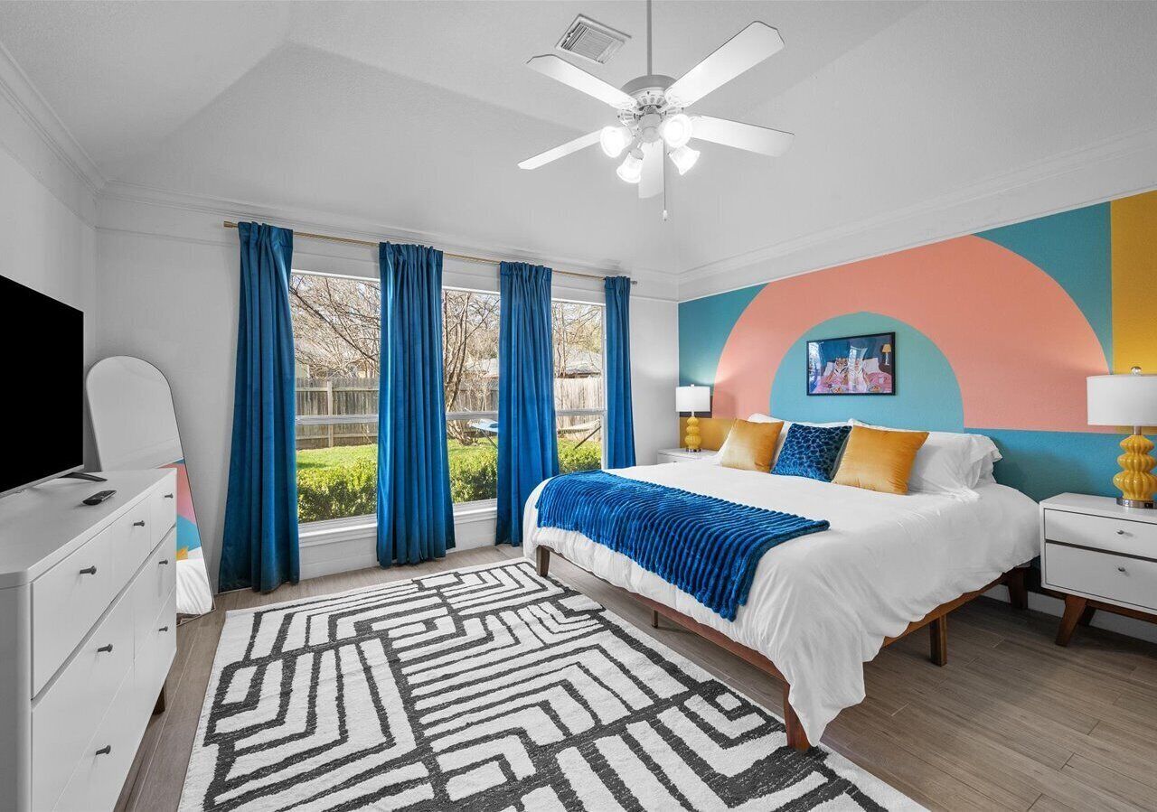 3 bedrooms, iron/ironing board, Internet, bed sheets