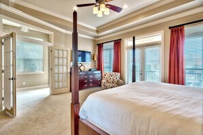 4 habitaciones, tabla de planchar con plancha, wifi y ropa de cama 