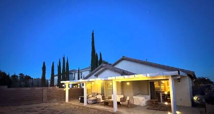 3-bedroom 2-bath house perfect for both visiting the Strip & Red Rocks