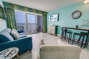 TV, offices - 1BR High Floor, Great Views, Camelot Resort, Pools (Myrtle Beach)