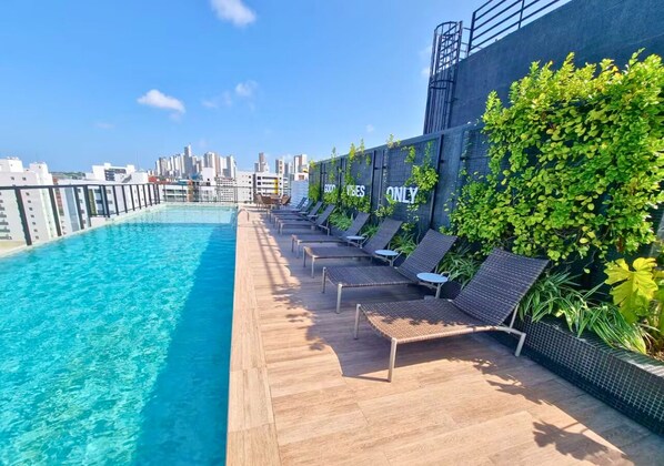 Oklassificerad bild, 1 av 18, knapp