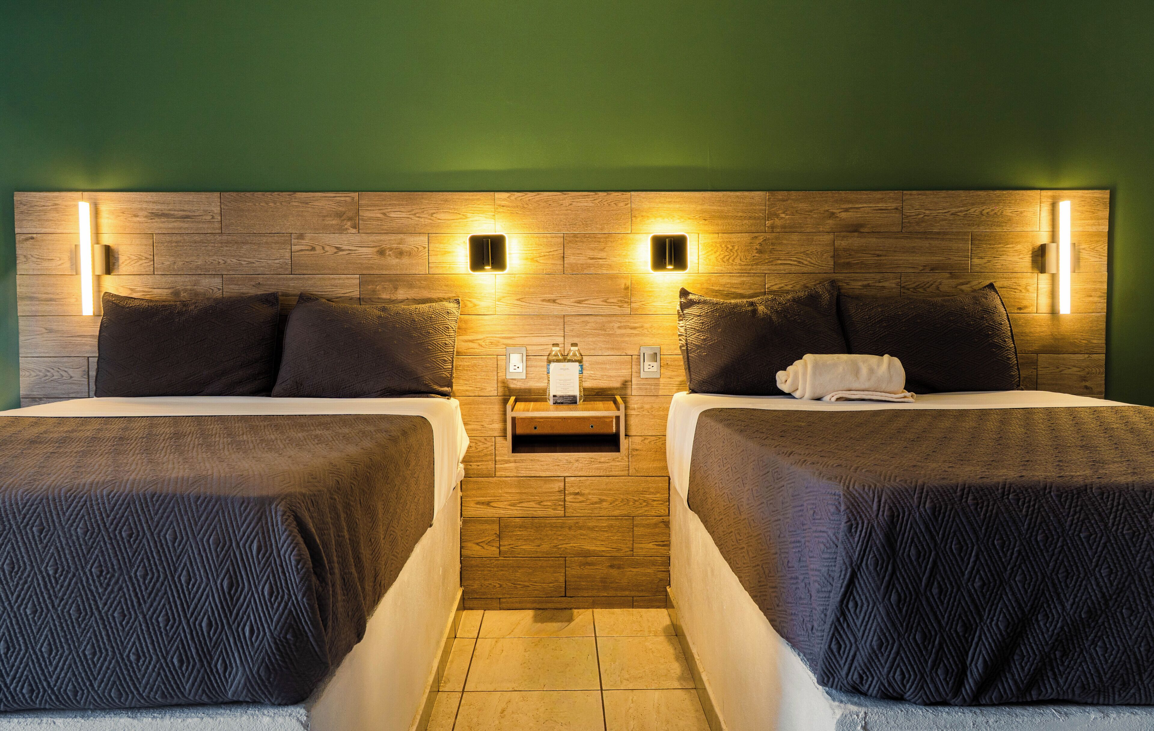 Habitació doble Comfort | Escriptori, espai de treball apte per a portàtils i cortines opaques 