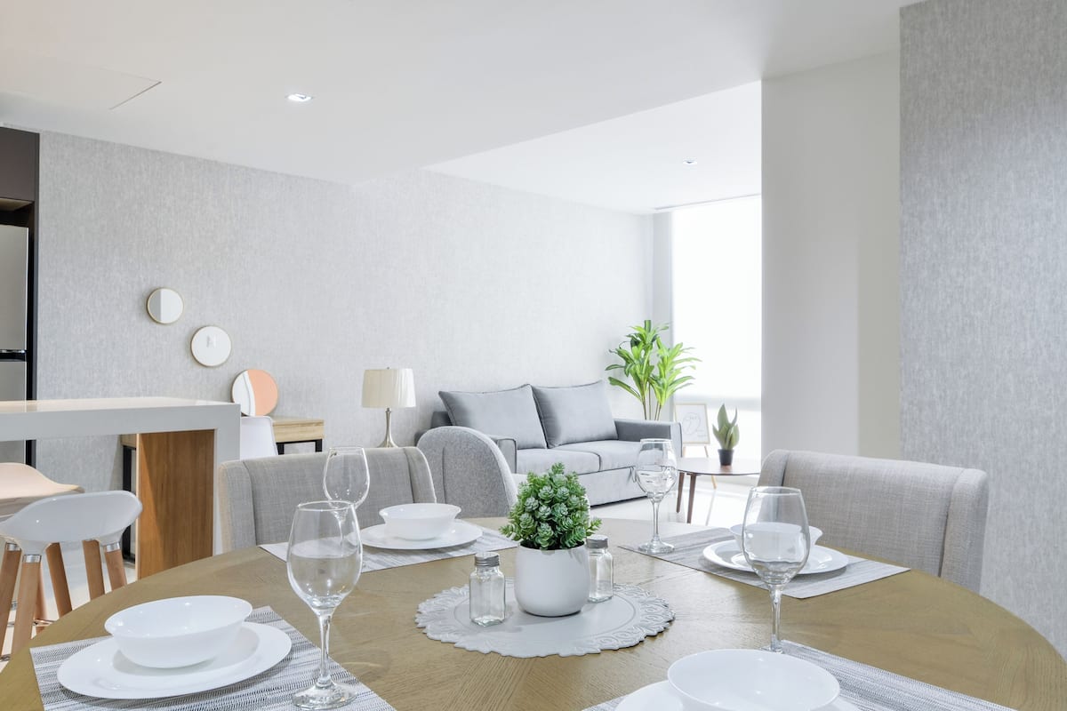 Suite City, vistas a la ciudad | Comedor