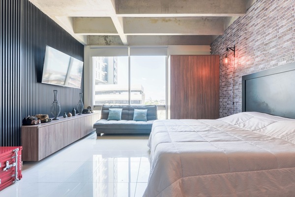 Studio, City View | Laptop workspace, blackout drapes, iron/ironing board, free WiFi