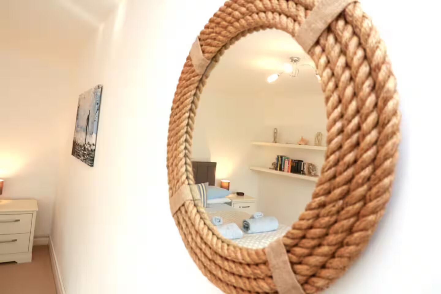 2 quartos, ferros/tábuas de passar roupa, Wi-Fi, roupa de cama