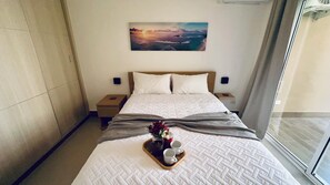 1 dormitorio, escritorio, tabla de planchar con plancha y wifi gratis