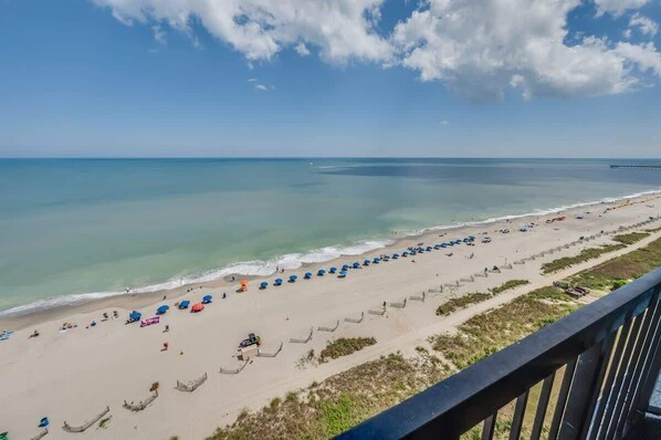 Beach nearby - New Remodeled 1BR, Direct Oceanfront,Heated Pools! (Myrtle Beach)