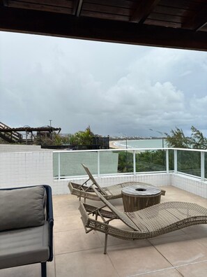 Basic Apartment | Terrace/patio - Apartamento beira mar no Bessa (João Pessoa)