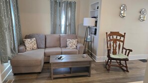 Unclassified image, 5 of 14, button