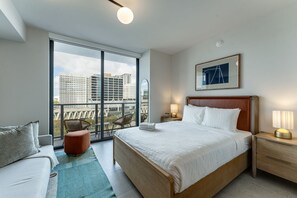 1 bedroom, iron/ironing board, WiFi, bed sheets - Crosby Miami WTC Studio Sunset #1215 (Miami)