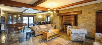 Exceptional Laurel House by STAE-Homes