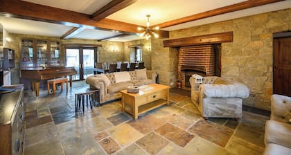 Exceptional Laurel House by STAE-Homes