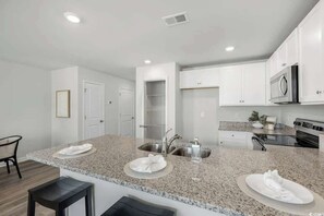 Unclassified image, 5 of 11, button - New 3BR At The Cove at Glenns Bay, Surfside Beach (Surfside Beach)