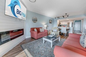 TV, offices - Recently Renovated, Oceanfront,Great Views,Pools! (Myrtle Beach)