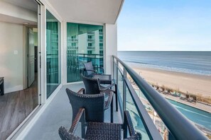 Property grounds - New Corner Suite 2BR, Direct Ocean and City Views (Myrtle Beach)