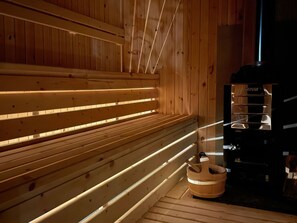 Sauna - Green Shutters (Pembroke)