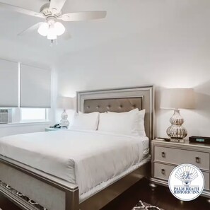 Unclassified image, 4 of 8, button - Palm Beach Historic Inn - Hotel 2 (Palm Beach)