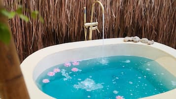 Romantic Bungalow, Garden View | Exterior