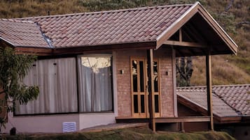 Biệt thự Superior, quang cảnh thung lũng