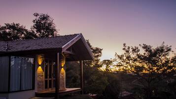 Superior-huvila, näköala laaksoon