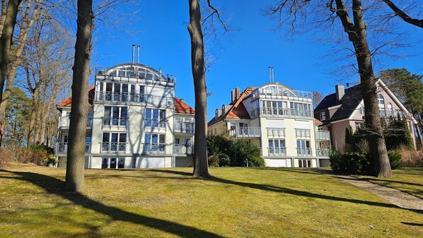 Nicht klassifiziertes Bild, 1 von 11, Schaltfläche