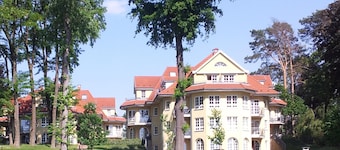 Villa Seeblick vacation apartments, sleeps 4, from 61 m², balcony or terrace, directly on Lake Scharmützel