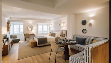2 slaapkamers, een strijkplank/strijkijzer, reisbedje, gratis wifi