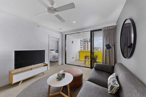 TV - Hamilton Portside Luxe – Level 5 (Brisbane)