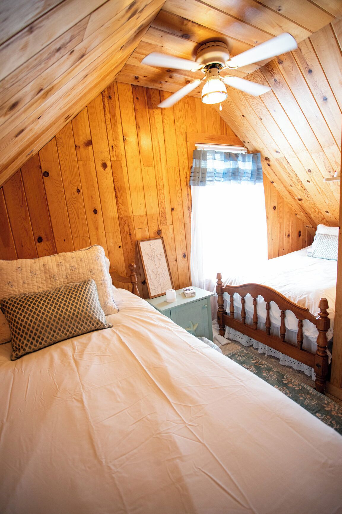 2 bedrooms, iron/ironing board, travel crib, free WiFi