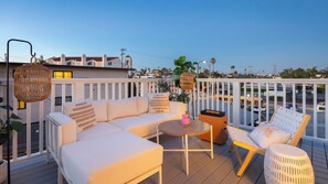 House (4 Bedrooms) | Interior - Venice Veranda by Avantstay 3-min Walk to Beach + Rare Walk Street EV Charger + Firepit + Outdoor Dining (Venice)
