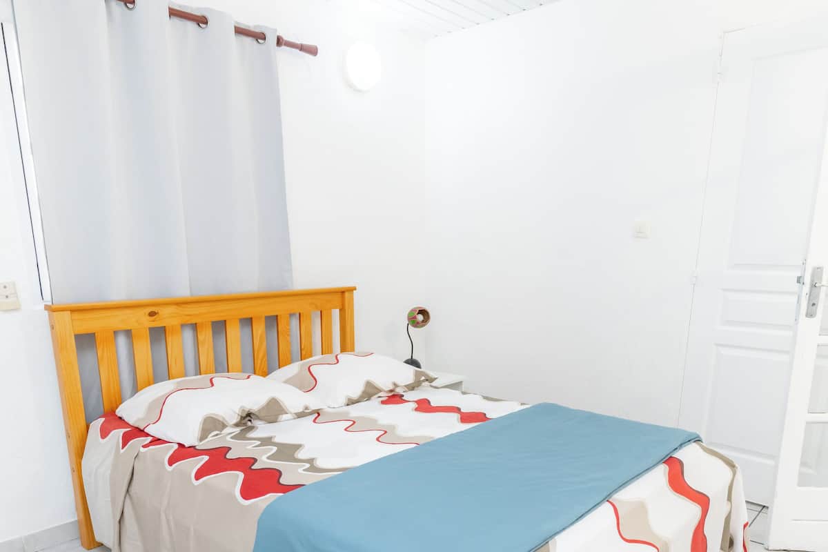 基本公寓 | 免費 Wi-Fi