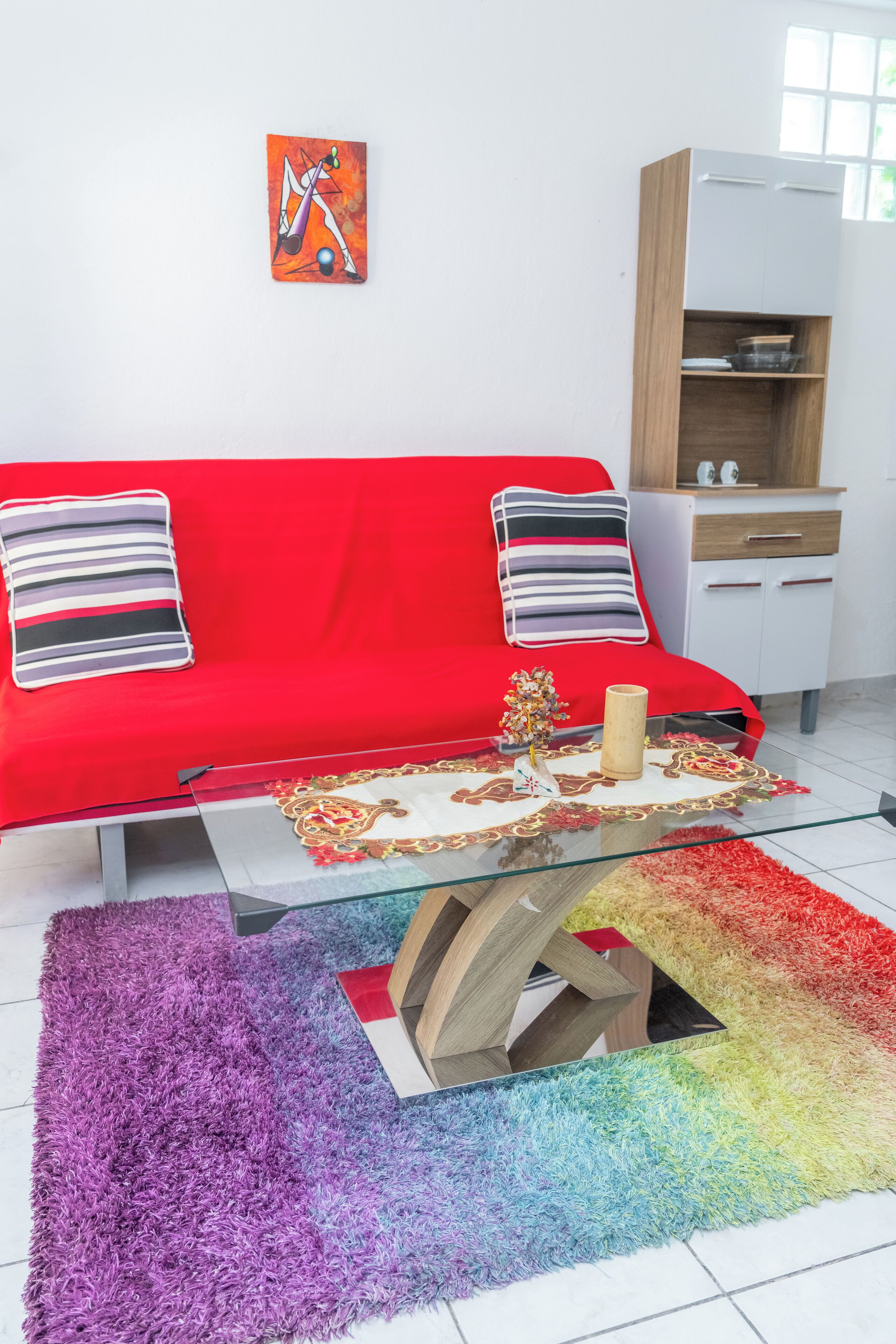 基本公寓 | 起居區