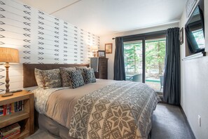 WiFi, bed sheets - Breck Ski-In/Ski-Out Condo Near Main Street! (Breckenridge)