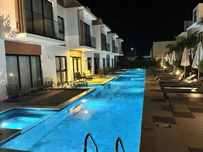 Nicht klassifiziertes Bild, 2 von 13, Schaltfläche